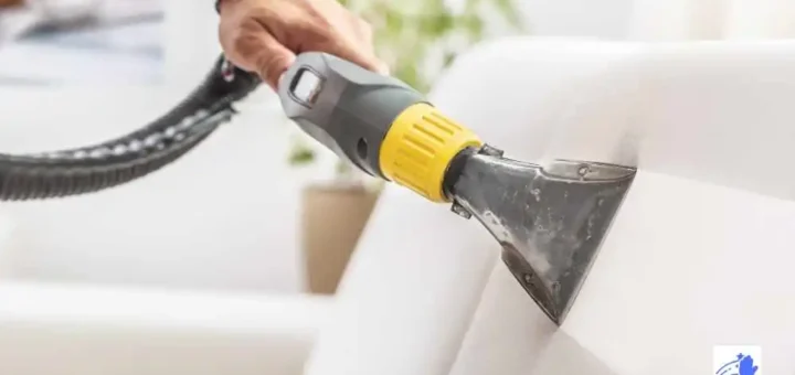 covek radi profesionalno dubinsko pranje karcher usisivacem