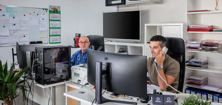 Izoplastika kancelarija